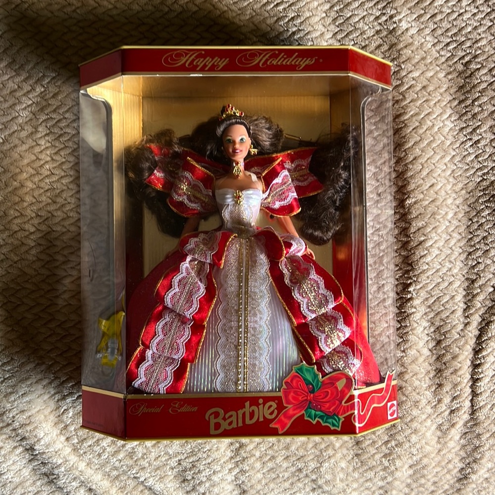 NWT Special Edition Holiday Barbie 1997